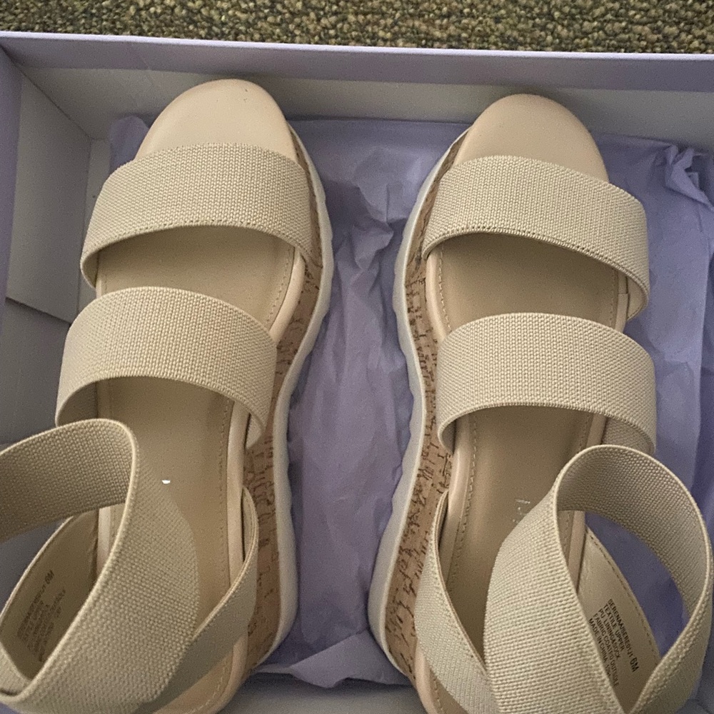 COPY - Madden girl platform sandals